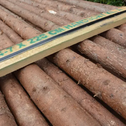 Rafter med bark, kl A. - Ø3-7 x 220 cm